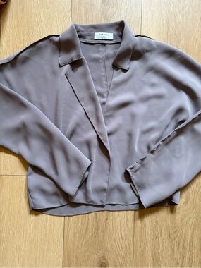 Babaton Taupe Cropped Draped-Front Blouse